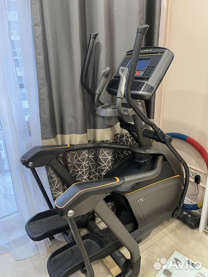 Эллиптический тренажер Matrix E30XR Эллипс/Степпер