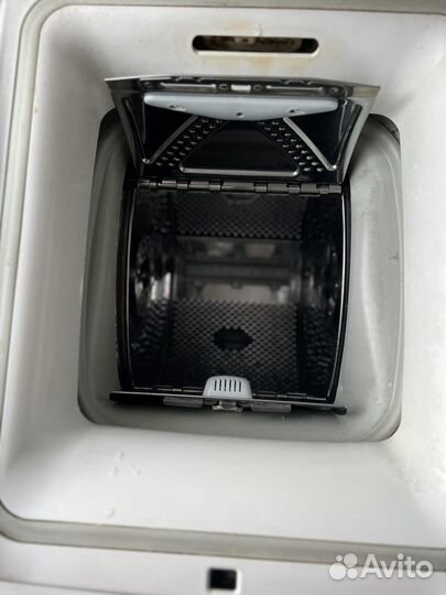 Стиральная машина с вертикальной загрузкой