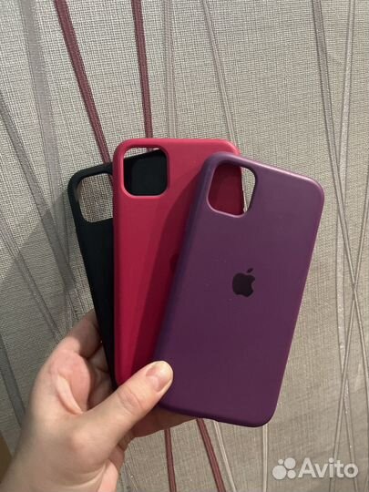 Чехол на iPhone 11
