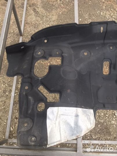 Шумоизоляция авто Hyundai grand starex, H-1