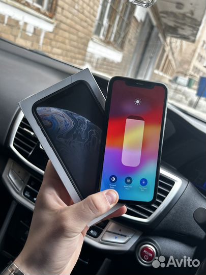 iPhone Xr, 128 ГБ