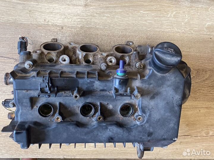 Mitsubishi colt головка блока цилиндров 1,1 бензин