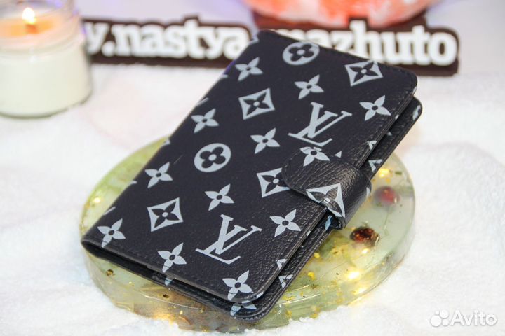 Обложка на паспорт черный louis vuitton (handmade)