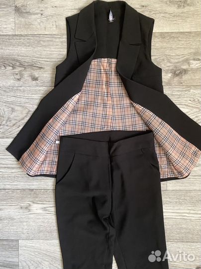 Костюм классический женский черный