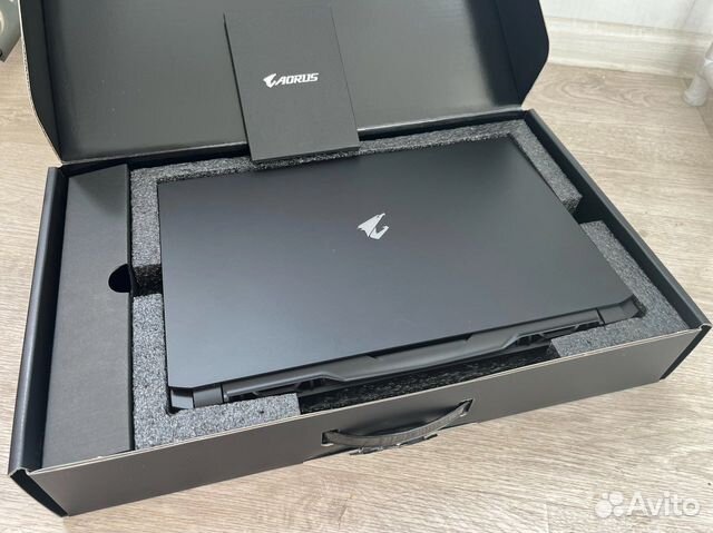 Aorus i7-11800H, RTX 3070, 16Gb, 1Tb, 240Hz