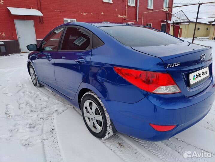 Hyundai Solaris 1.6 AT, 2011, 189 000 км