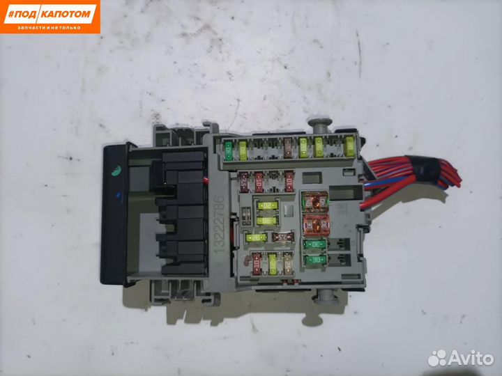 Блок предохранителей Opel Astra J (2009 - 2012)