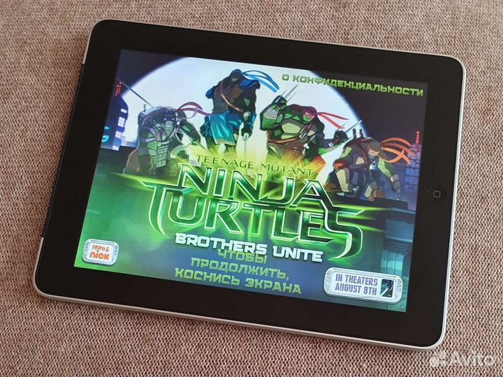 iPad 32gb оригинал, 125игр и программ