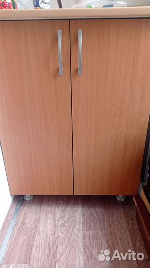 Шкаф кухонный напольный