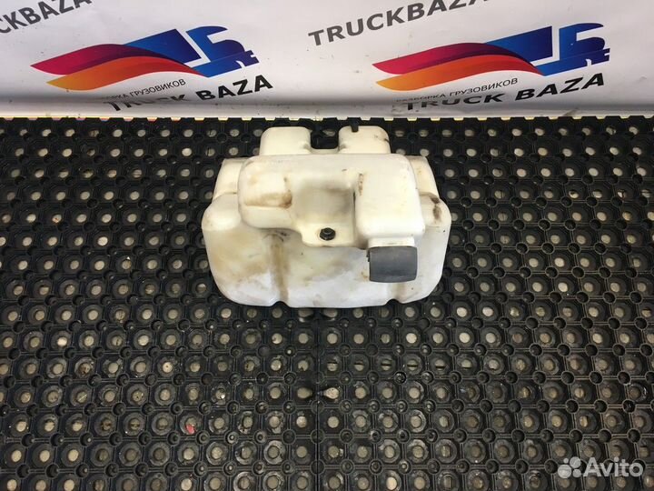 Бачок омывателя лобового стекла Renault Premium