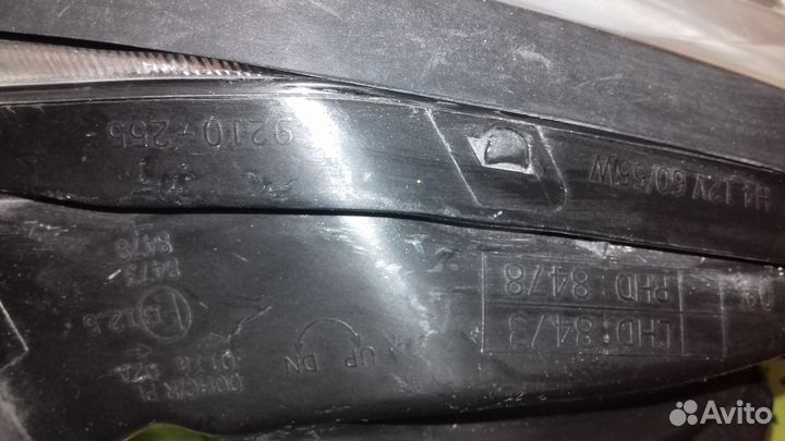 Правая передняя фара на Hyundai Accent 2 (+тагаз)