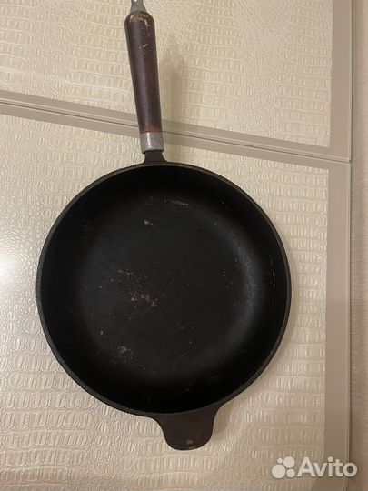 Чугунная сковорода СССР