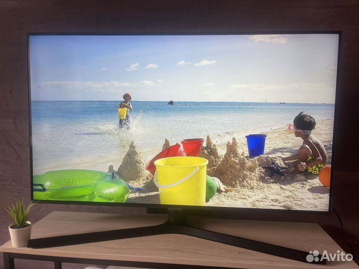 Телевизор samsung 43 4k SMART tv