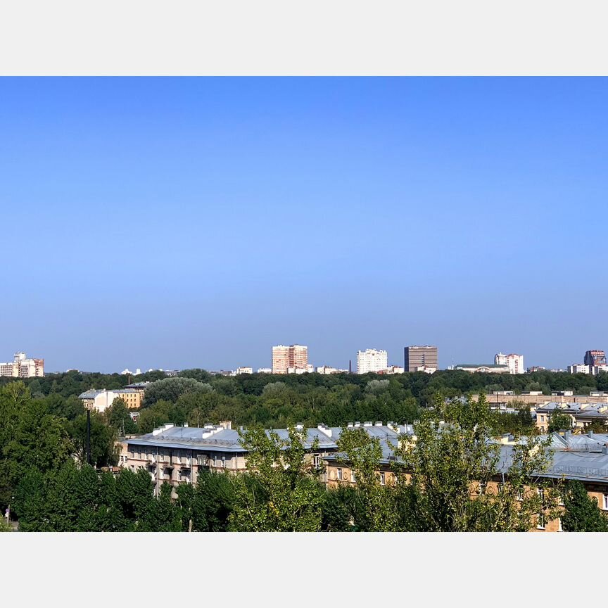 3-к. квартира, 121,1 м², 10/12 эт.