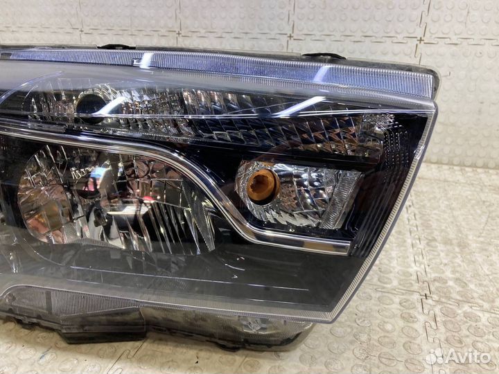 Фара правая Лада Веста 2015-2022