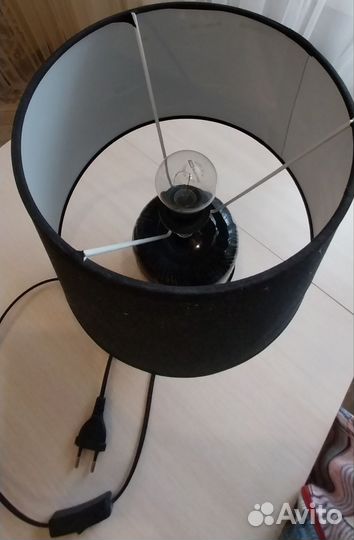 Лампа настольная