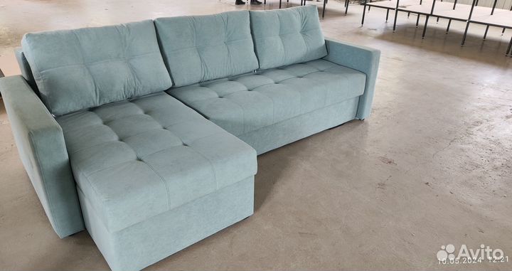 Диван угловой Еврокнижка 