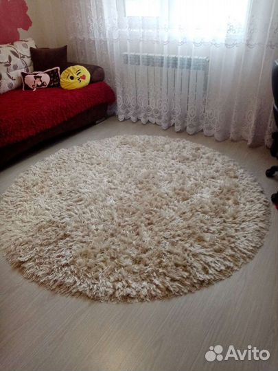 Ковер круглый шерстяной новый, Торг