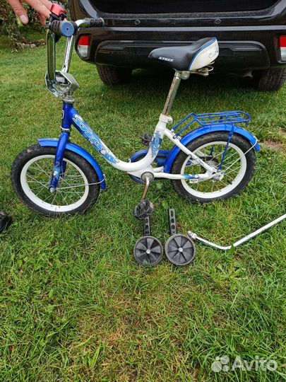 Детский велосипед с ручкой бу