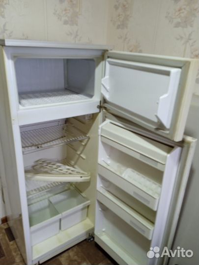 Холодильник бу