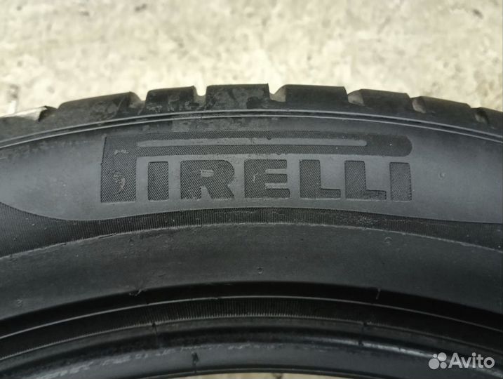 Pirelli Scorpion 255/45 R19 100V