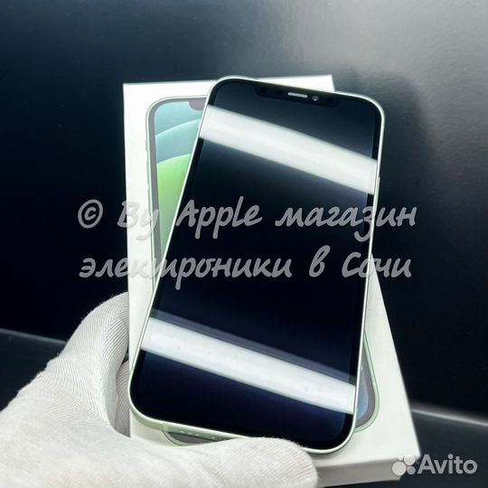 iPhone 12, 64 ГБ