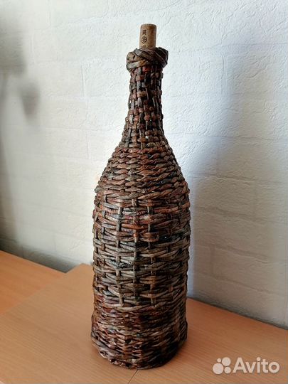 Стеклянная бутыль для напитков