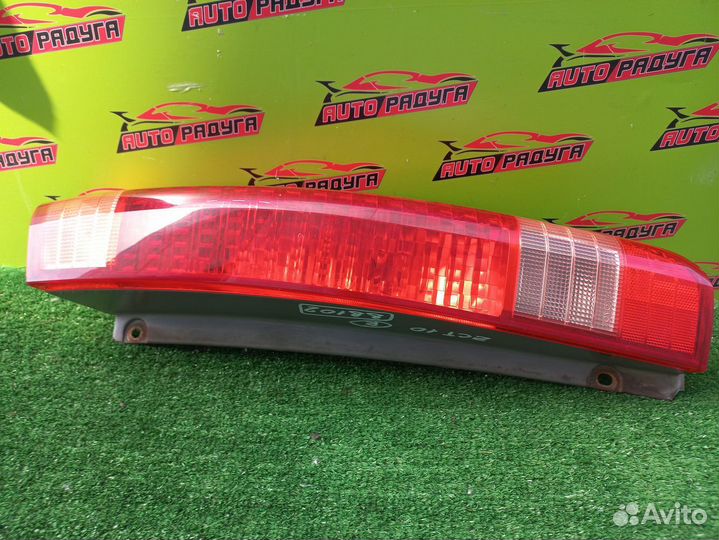 Фонарь toyota ACT10,ZCT10,ZCT15 OPA красный, 633