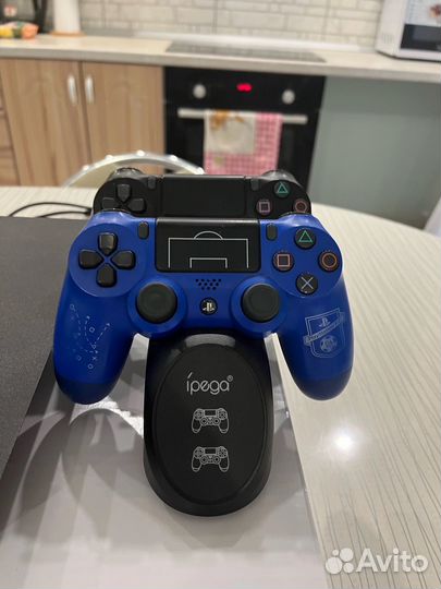 Sony PS4 slim