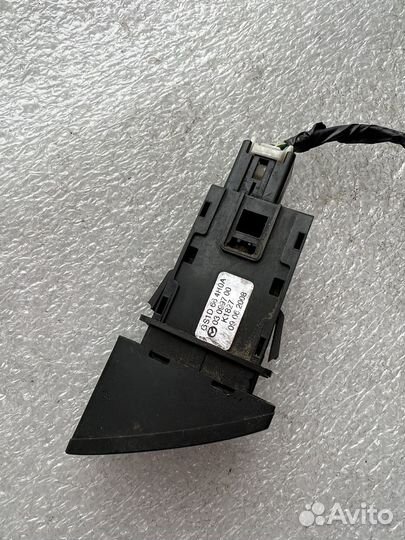 Кнопка аварийной сигнализации Мазда 6 GH