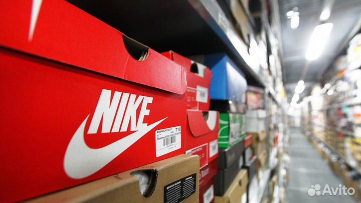 Упаковщик кроссовок вахта с питанием 15,30,45