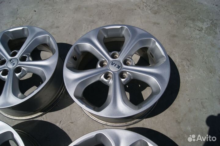 Оригинальные диски R17 5x114.3 Киа Соренто