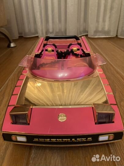 Машина кабриолет Лол