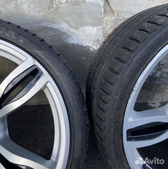 Kinforest KF-550 245/35 R20 и 275/30 R20 97Y