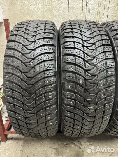 Michelin X-Ice North 3 205/60 R16 96T