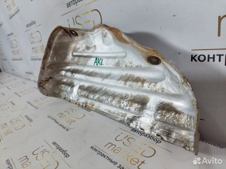 Тепловой экран Volkswagen Golf 4 1.6 AKL 2000