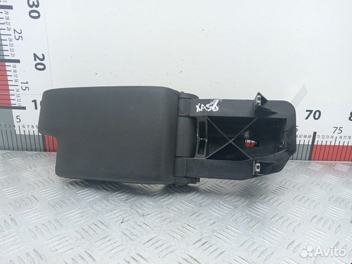 Подлокотник для BMW 3-Series (E46) 51168213628