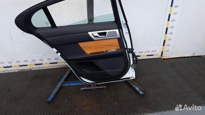 Дверь задняя левая Jaguar XF