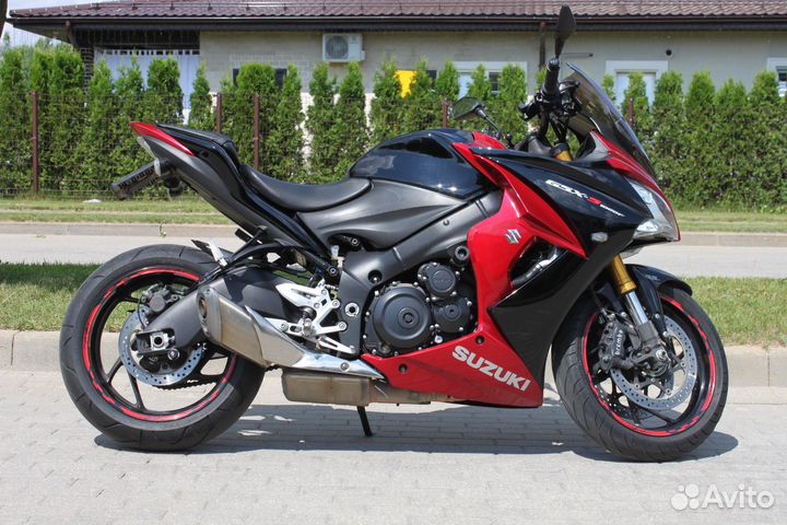 Suzuki GSX-S 1000 F 2015