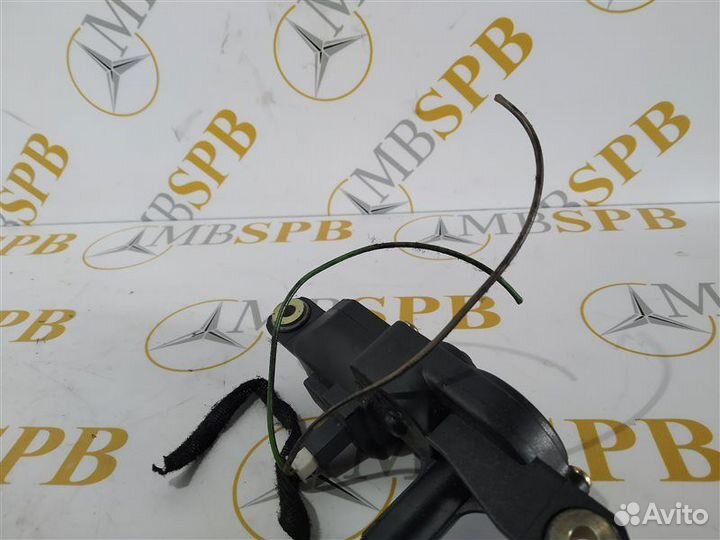 Привод форточки правый Mercedes Gl-Class X164