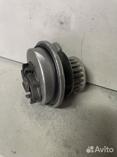 Насос водяной (помпа) Dolz O-117 на Opel