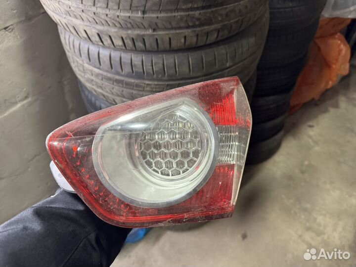 Фонарь задний на ford kuga