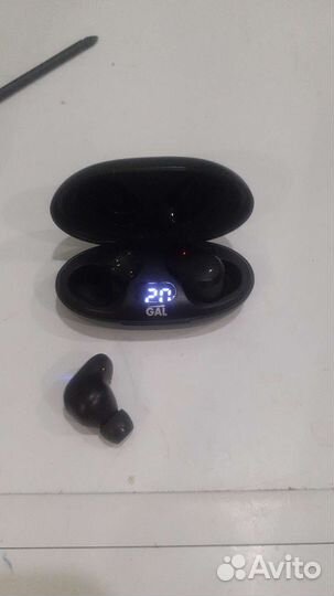 Беспроводные наушники cal