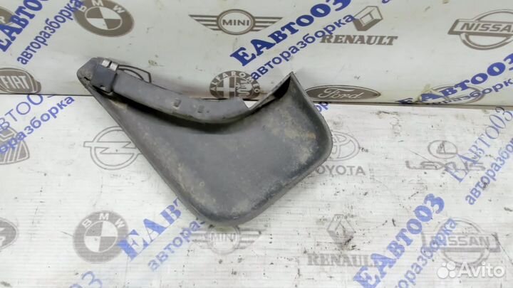 Брызговик задний правый Ford Fusion 2002-2012