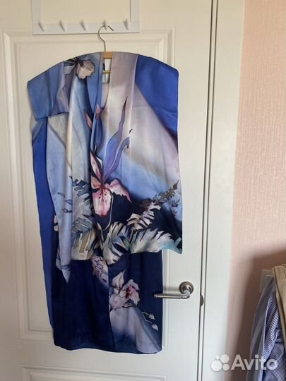 Нарядное платье