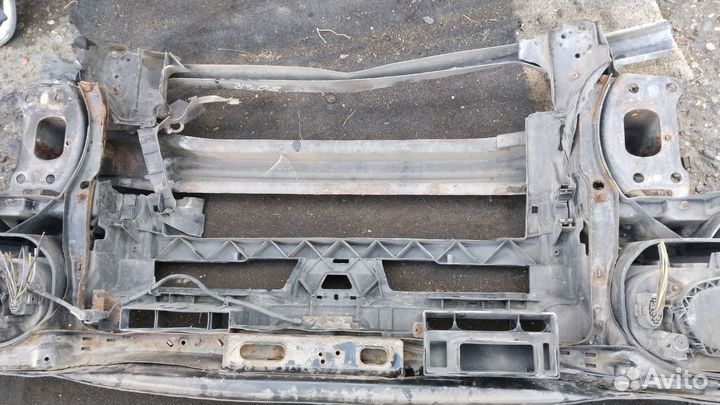 Ноускат Фольксваген тоуран 2000 год