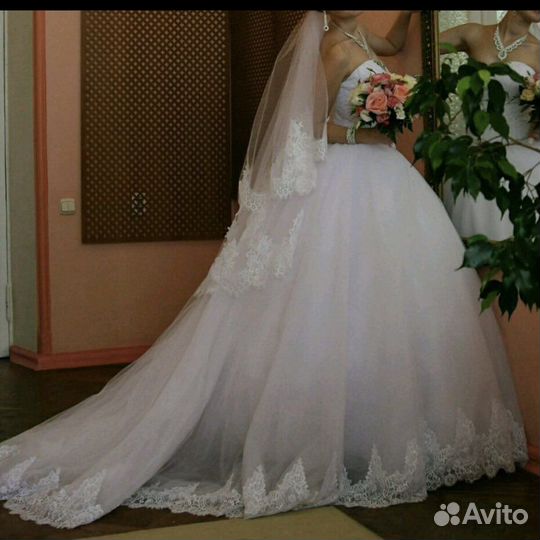 Свадебные платья