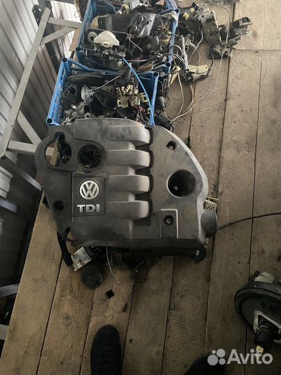 Пассат Б5+ 1.9 tdi крышка мотора