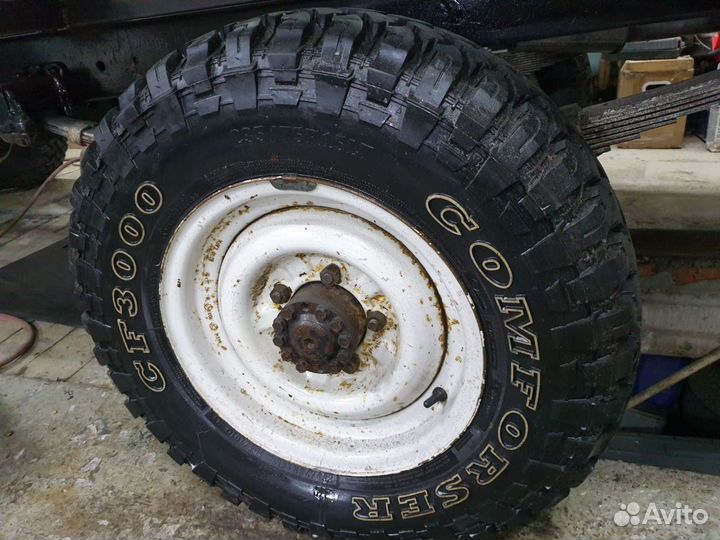 Comforser CF3000 235/75 R15 104Q