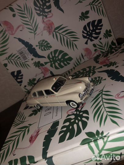 Модель машины зим-12А